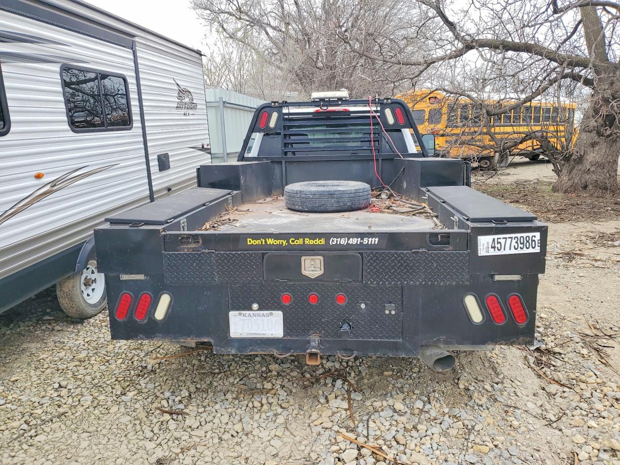 2015 GMC SIERRA 3500 FLATBED TRUCK photo 6
