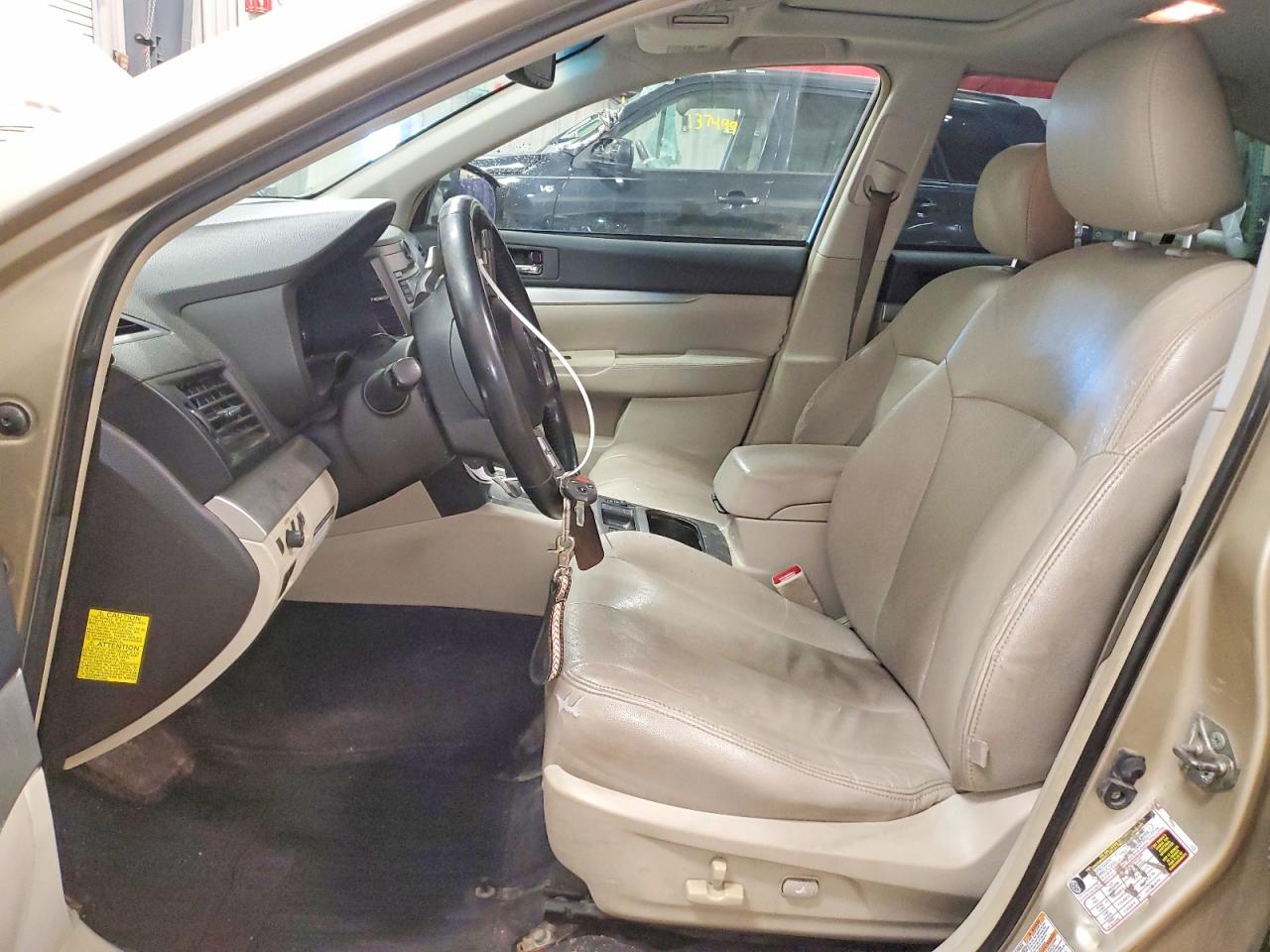 2010 SUBARU LEGACY 2.5I PREMIUM photo 7