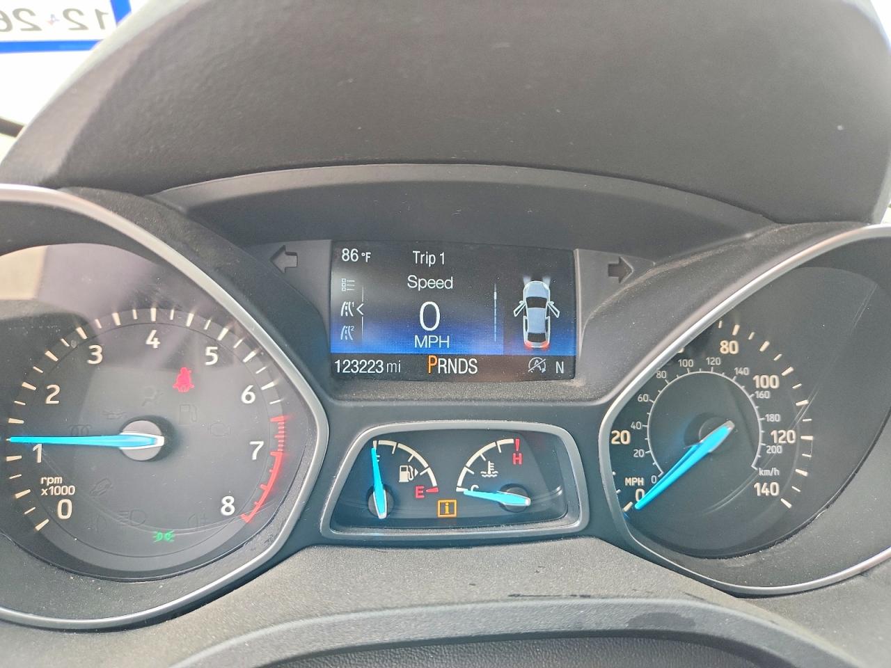 2017 FORD ESCAPE TITANIUM photo 17