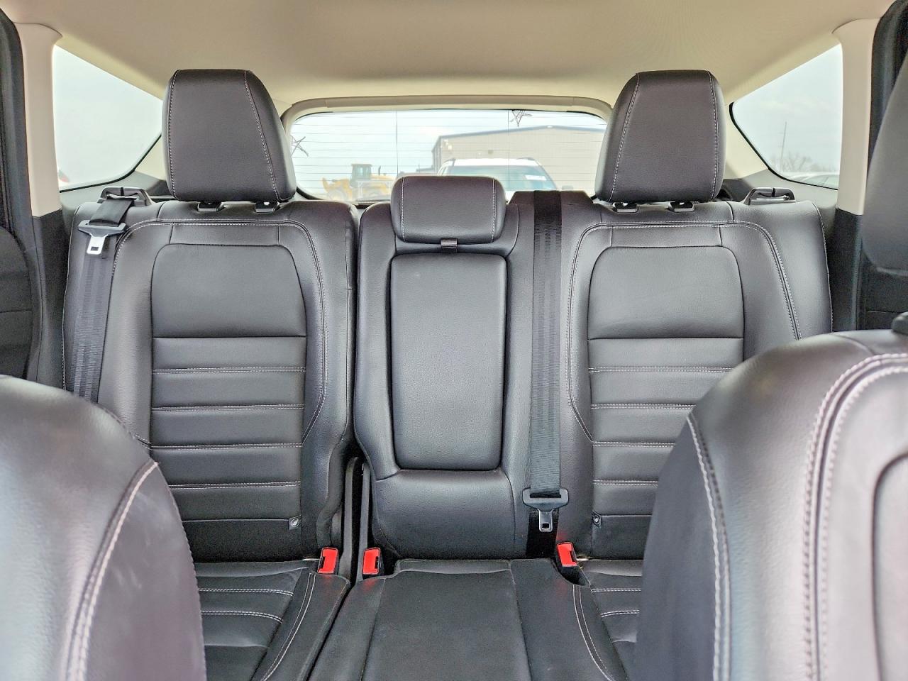 2017 FORD ESCAPE TITANIUM photo 19