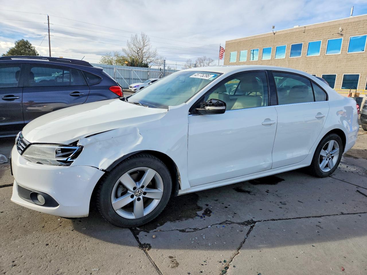 2012 VOLKSWAGEN JETTA