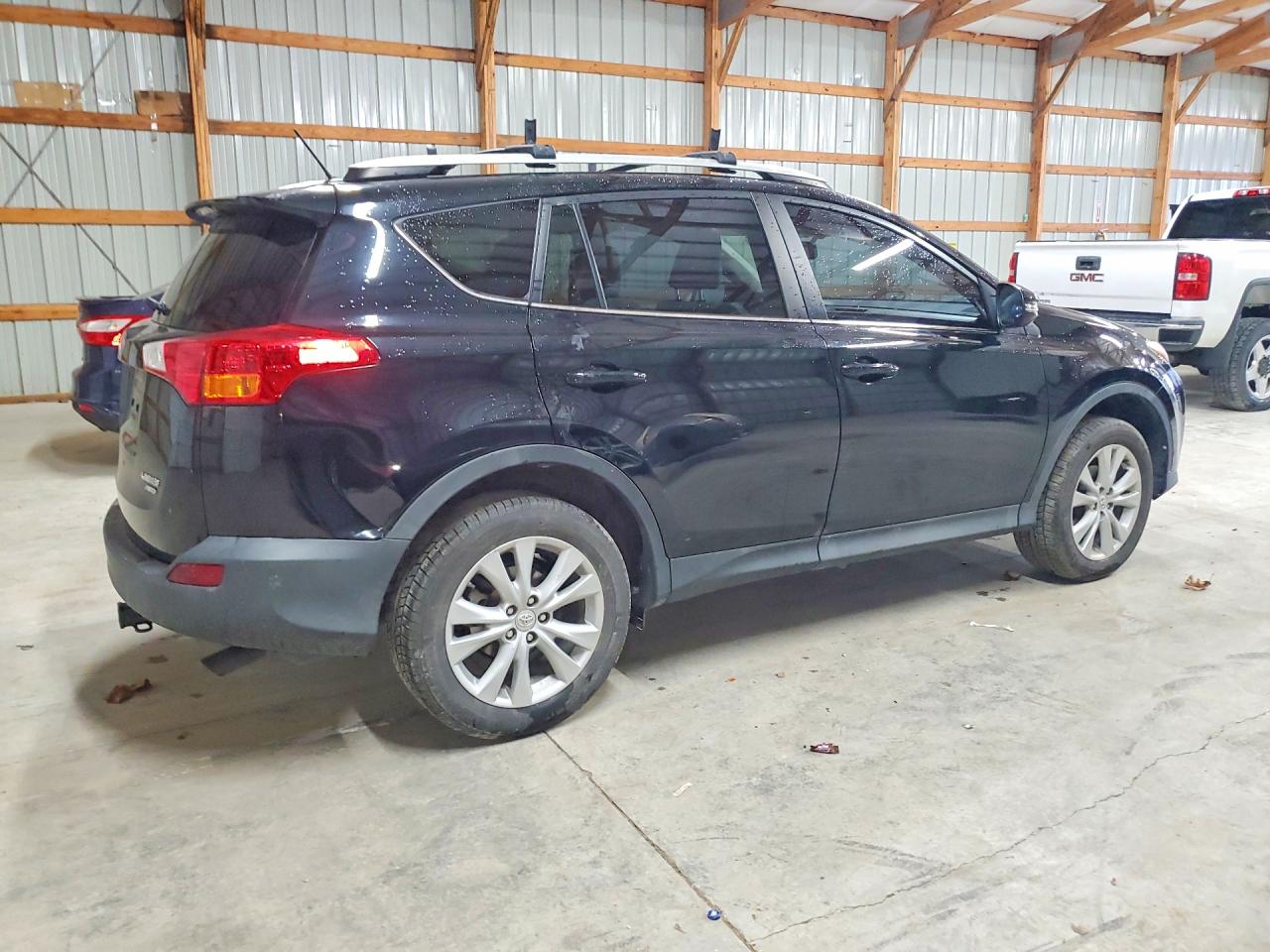 2015 TOYOTA RAV4 LIMITED photo 5