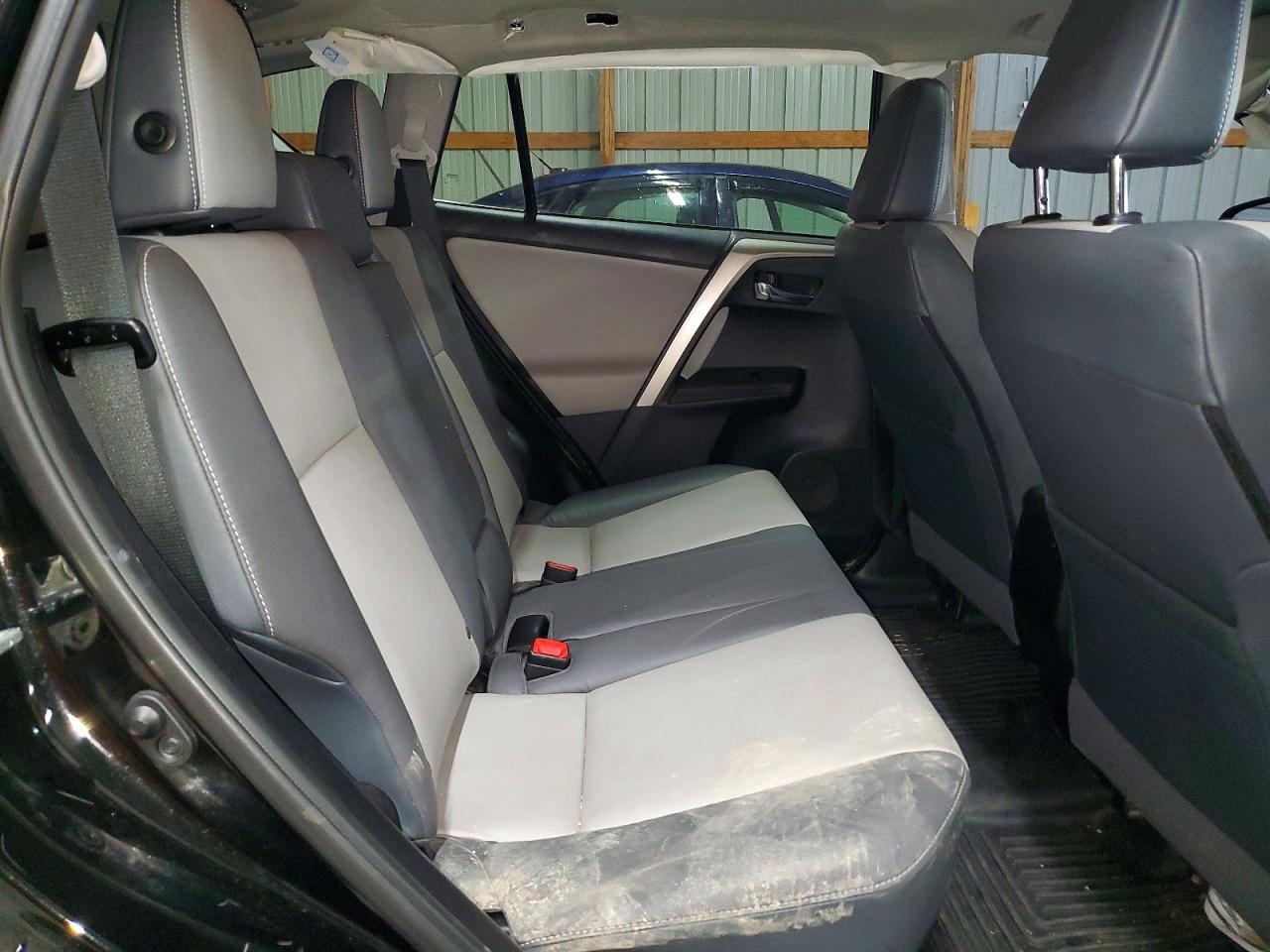 2015 TOYOTA RAV4 LIMITED photo 21
