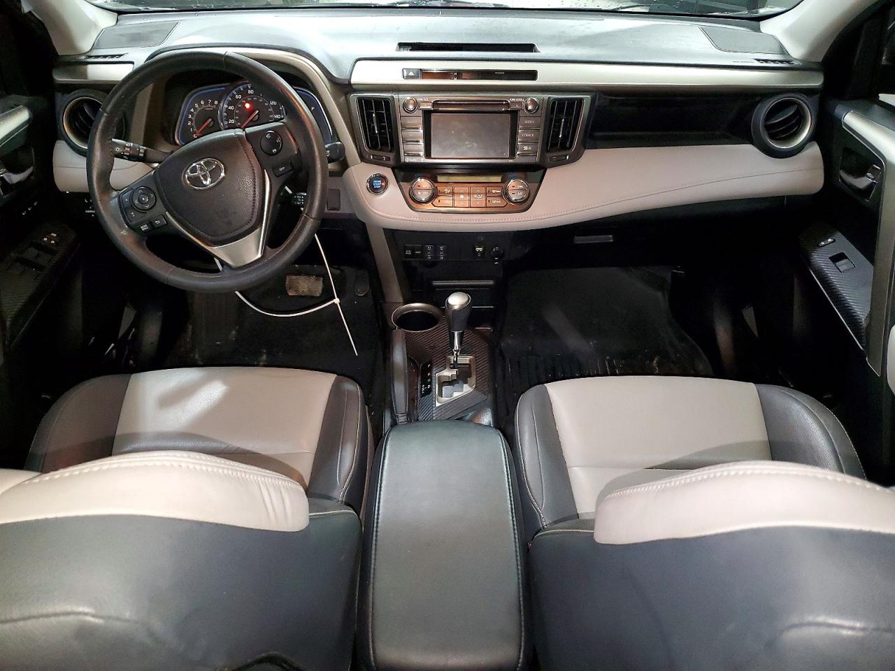 2015 TOYOTA RAV4 LIMITED photo 15
