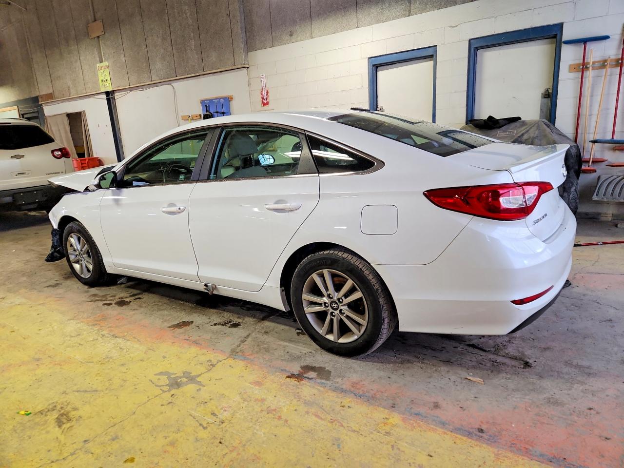 2016 HYUNDAI SONATA SE photo 3