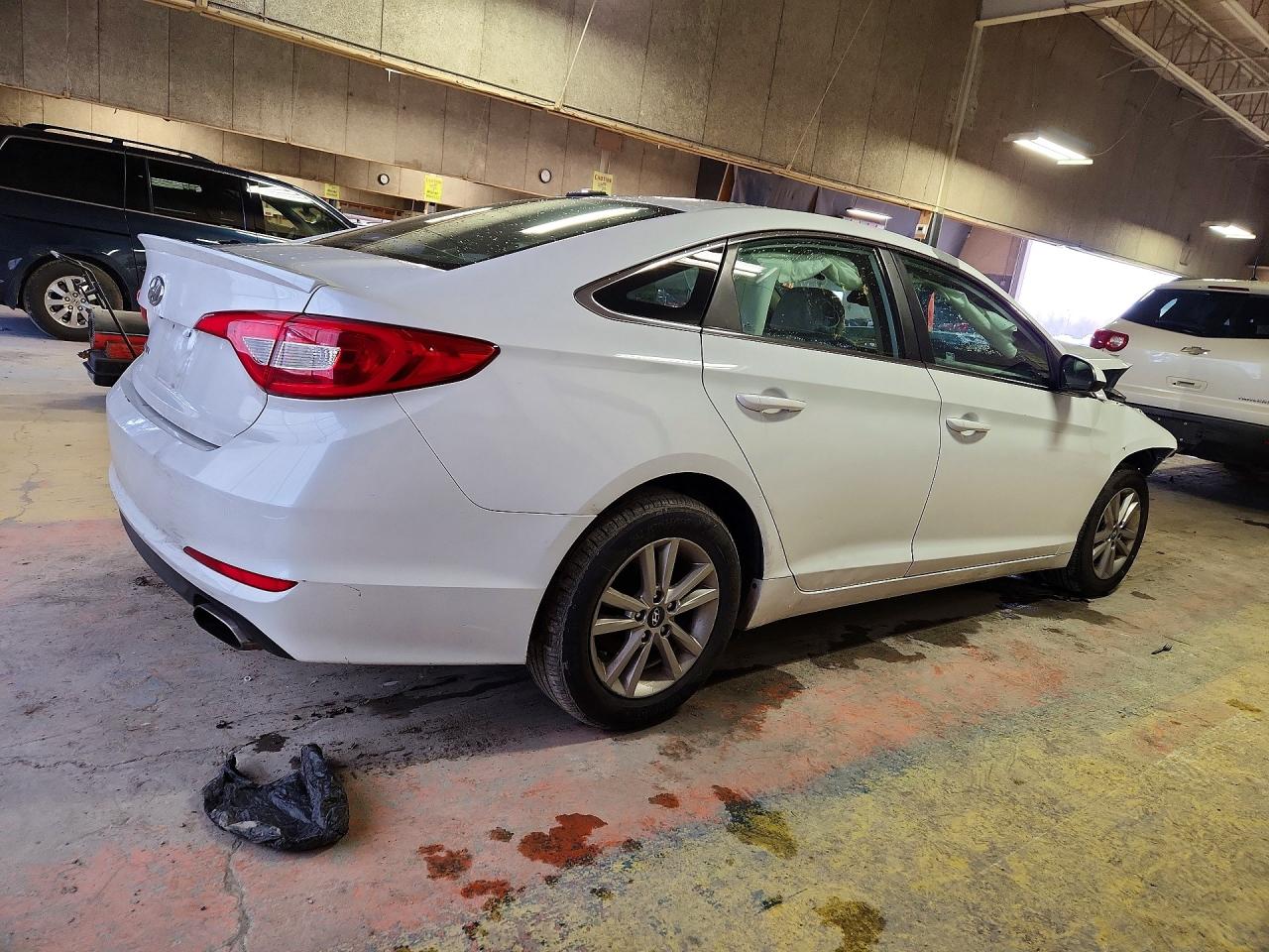 2016 HYUNDAI SONATA SE photo 5
