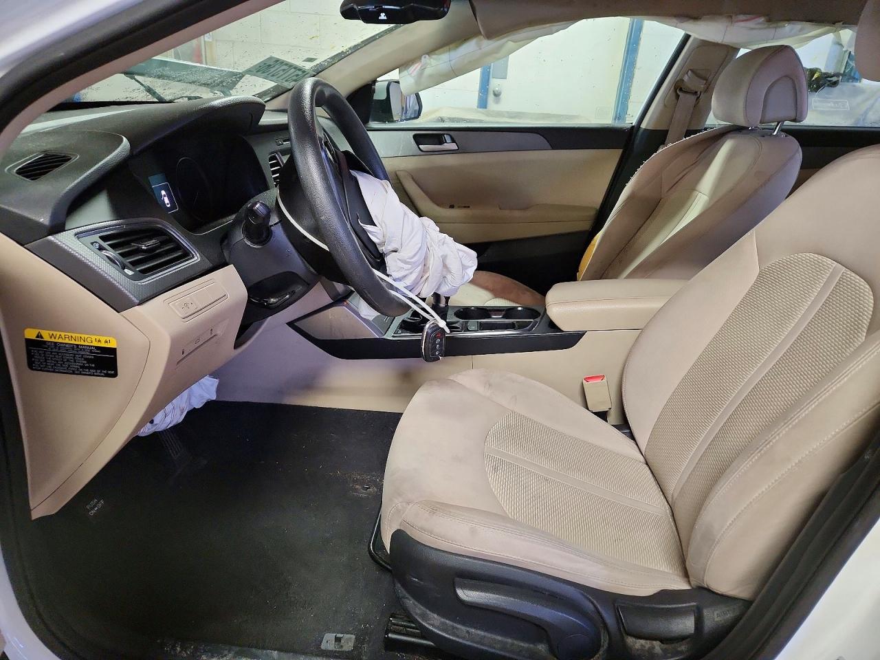 2016 HYUNDAI SONATA SE photo 13