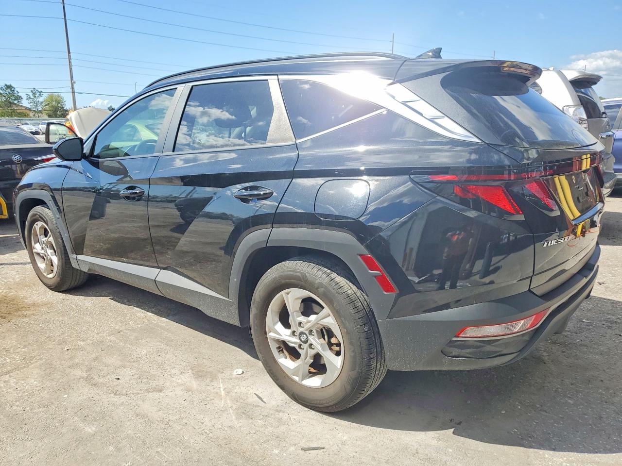 2024 HYUNDAI TUCSON SEL photo 2