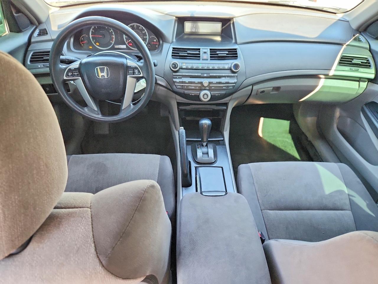 2008 HONDA ACCORD LX photo 15