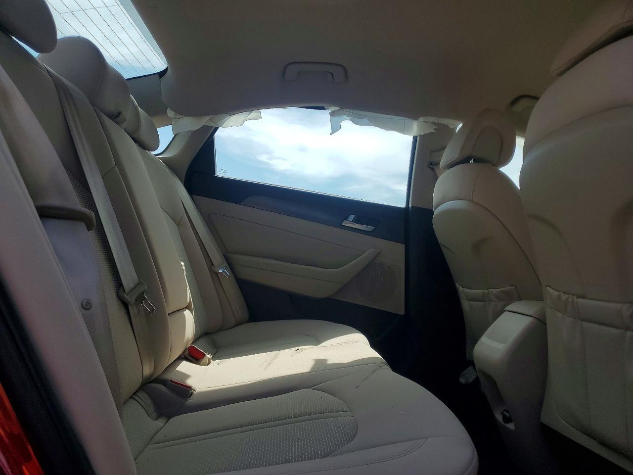 2017 HYUNDAI SONATA SPORT photo 37