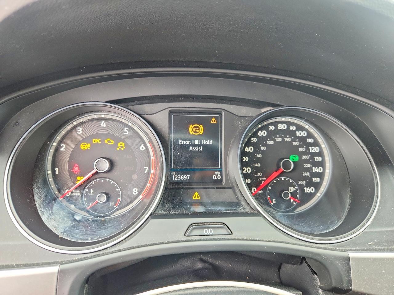 2018 VOLKSWAGEN ATLAS SE photo 17