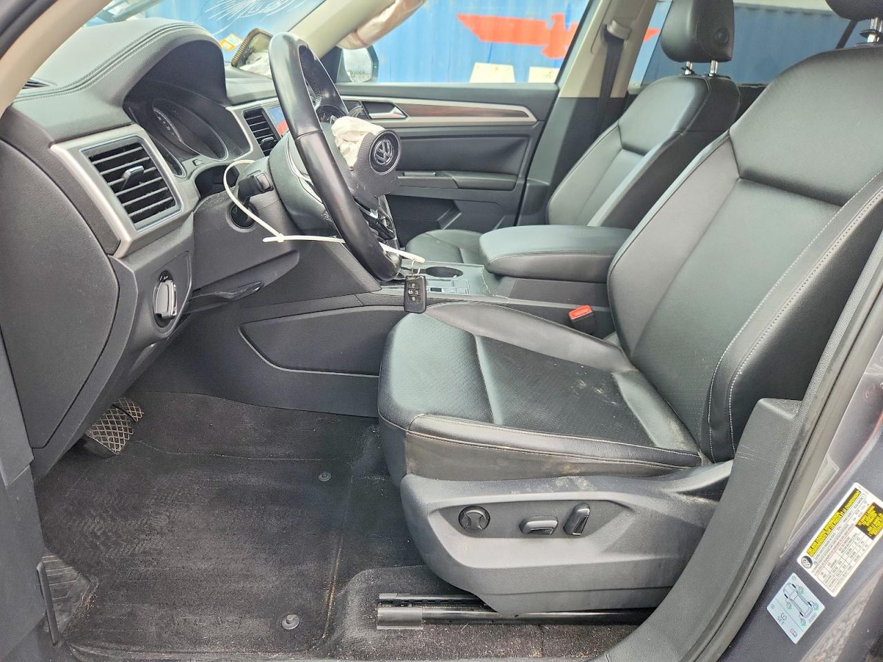 2018 VOLKSWAGEN ATLAS SE photo 13