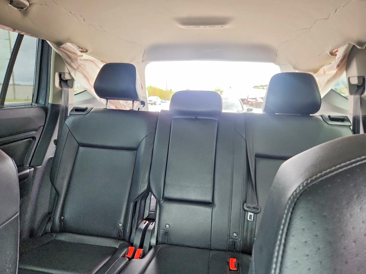 2018 VOLKSWAGEN ATLAS SE photo 19