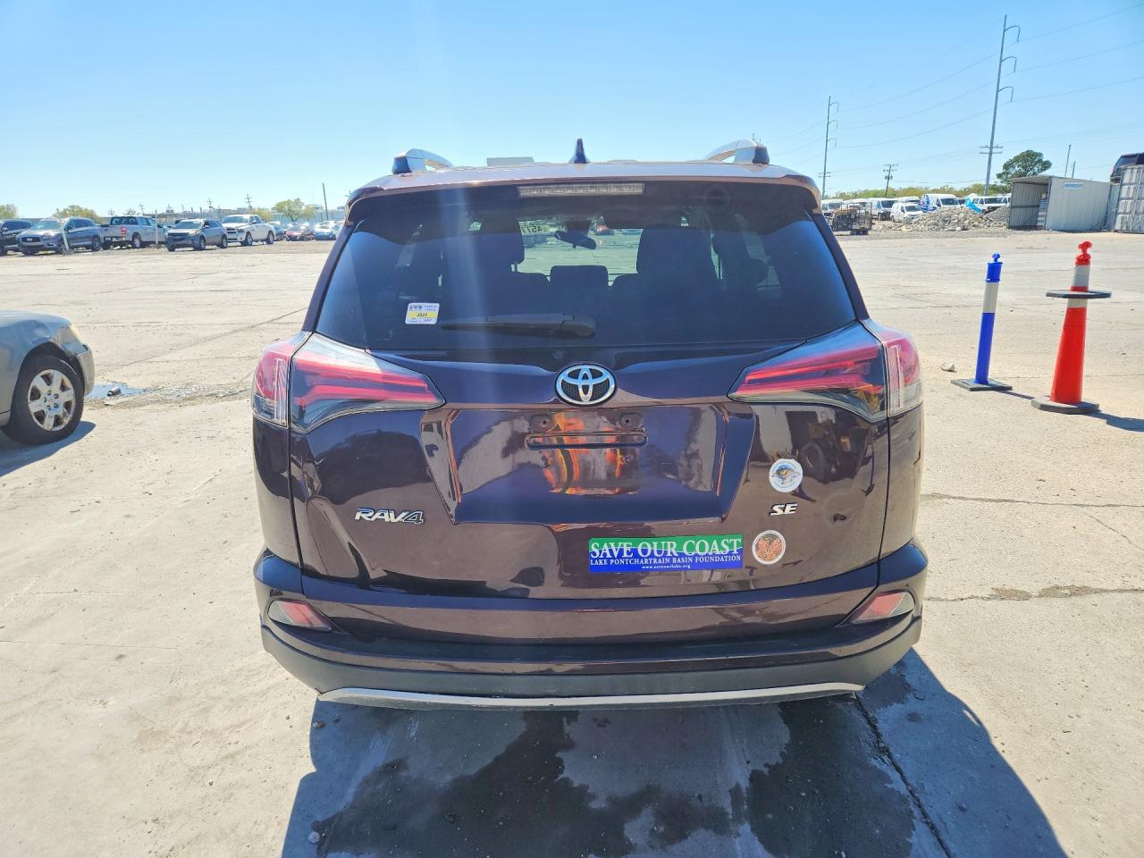 2018 TOYOTA RAV4 XLE photo 11