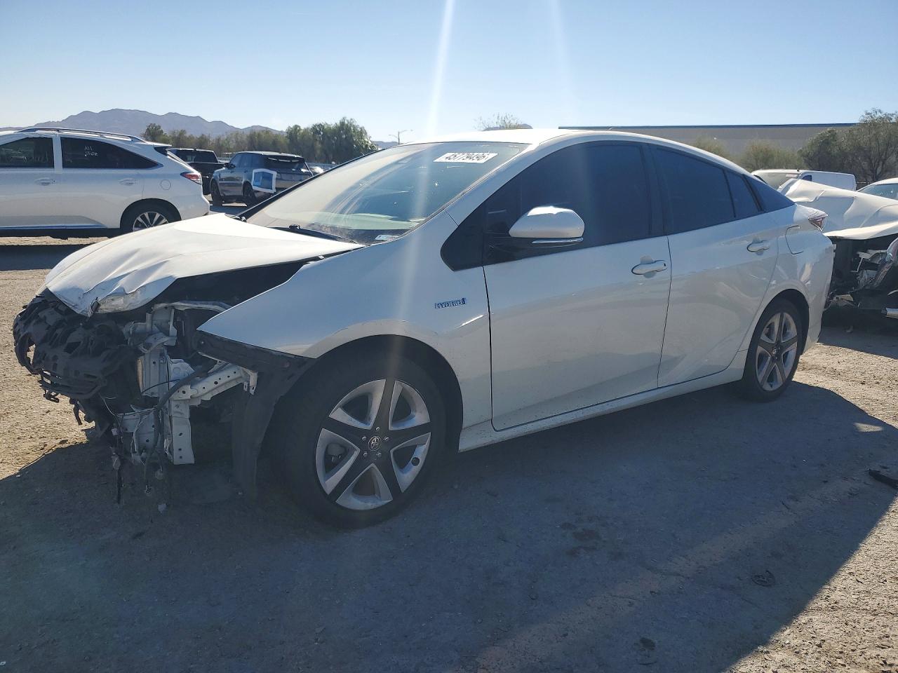 2016 TOYOTA PRIUS