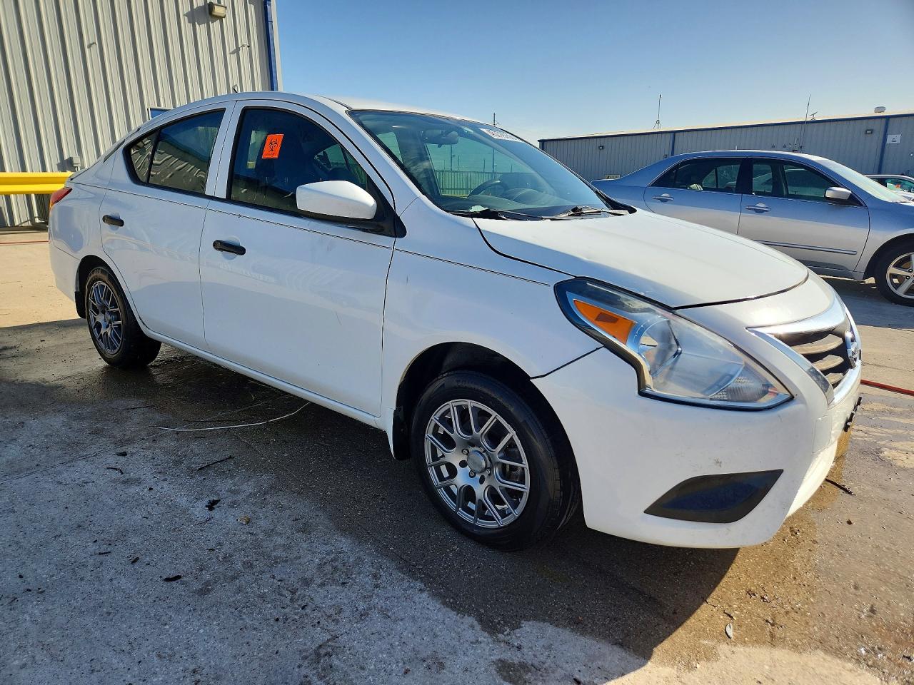 2019 NISSAN VERSA S photo 7