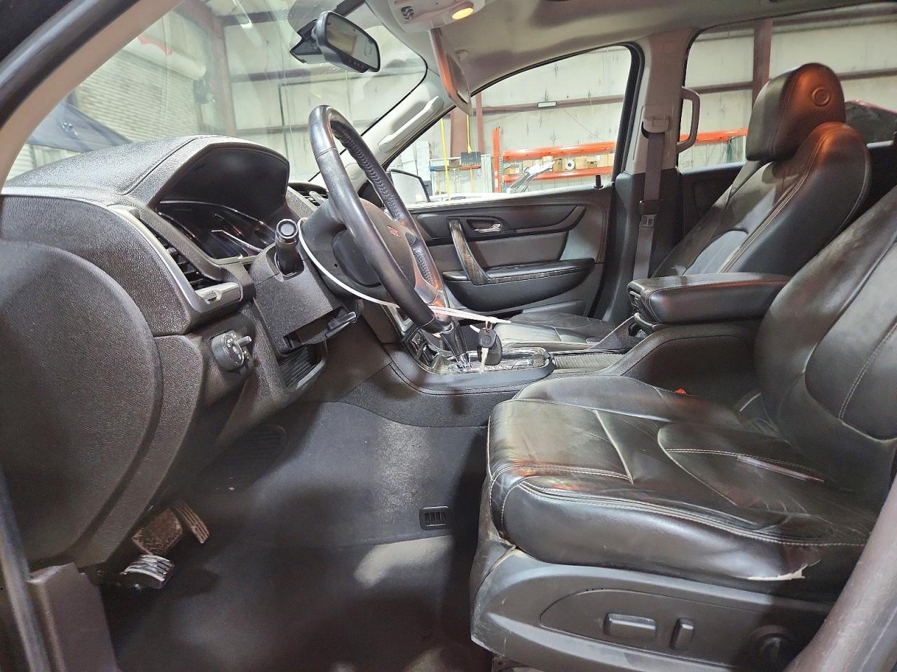 2015 GMC ACADIA SLT-1 photo 13