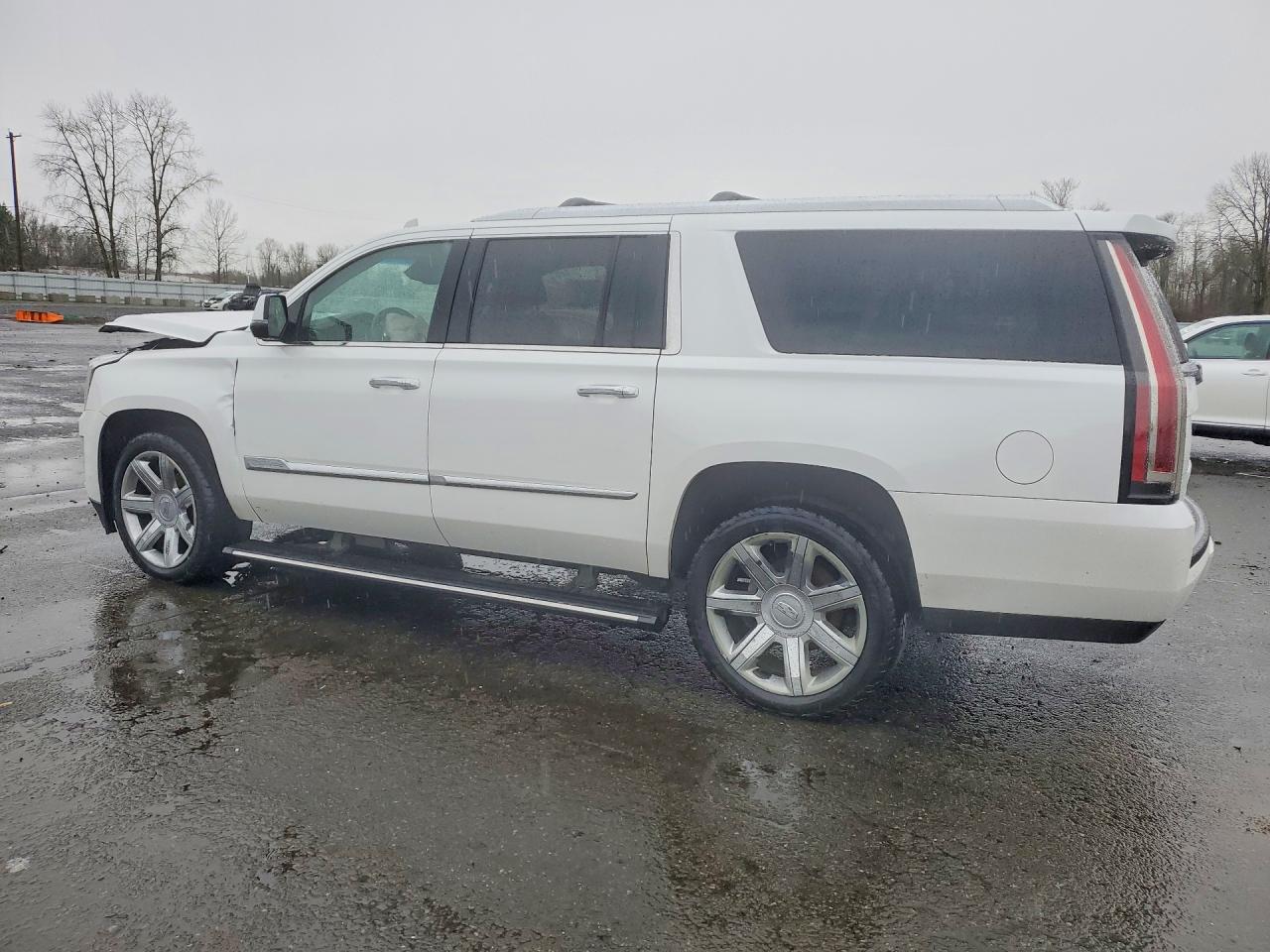 2016 CADILLAC ESCALADE ESV PREMIUM photo 2