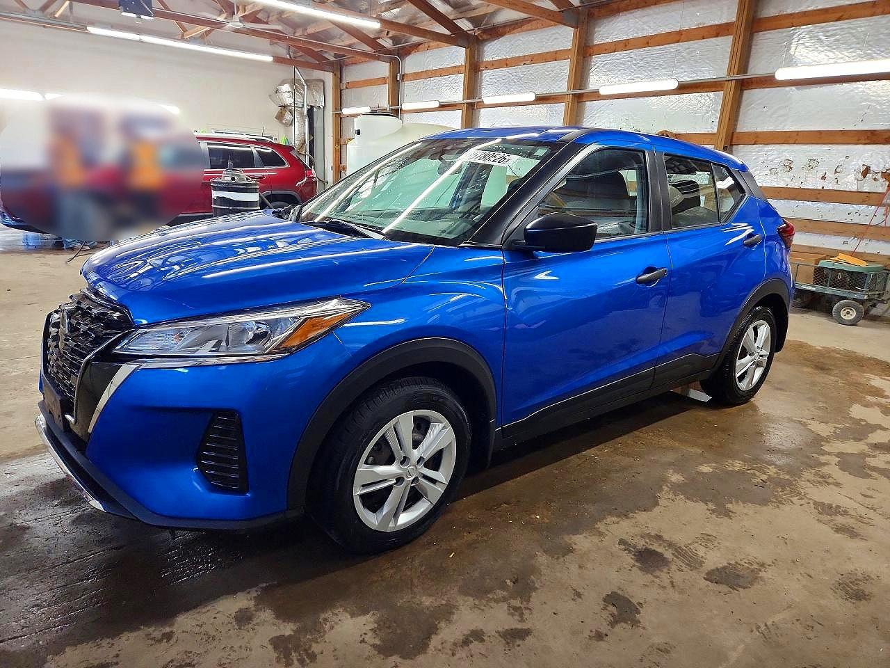 2021 NISSAN KICKS