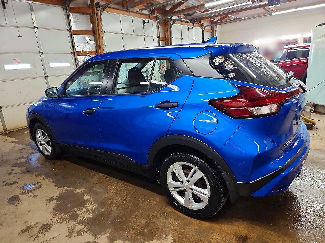 2021 NISSAN KICKS S photo 4