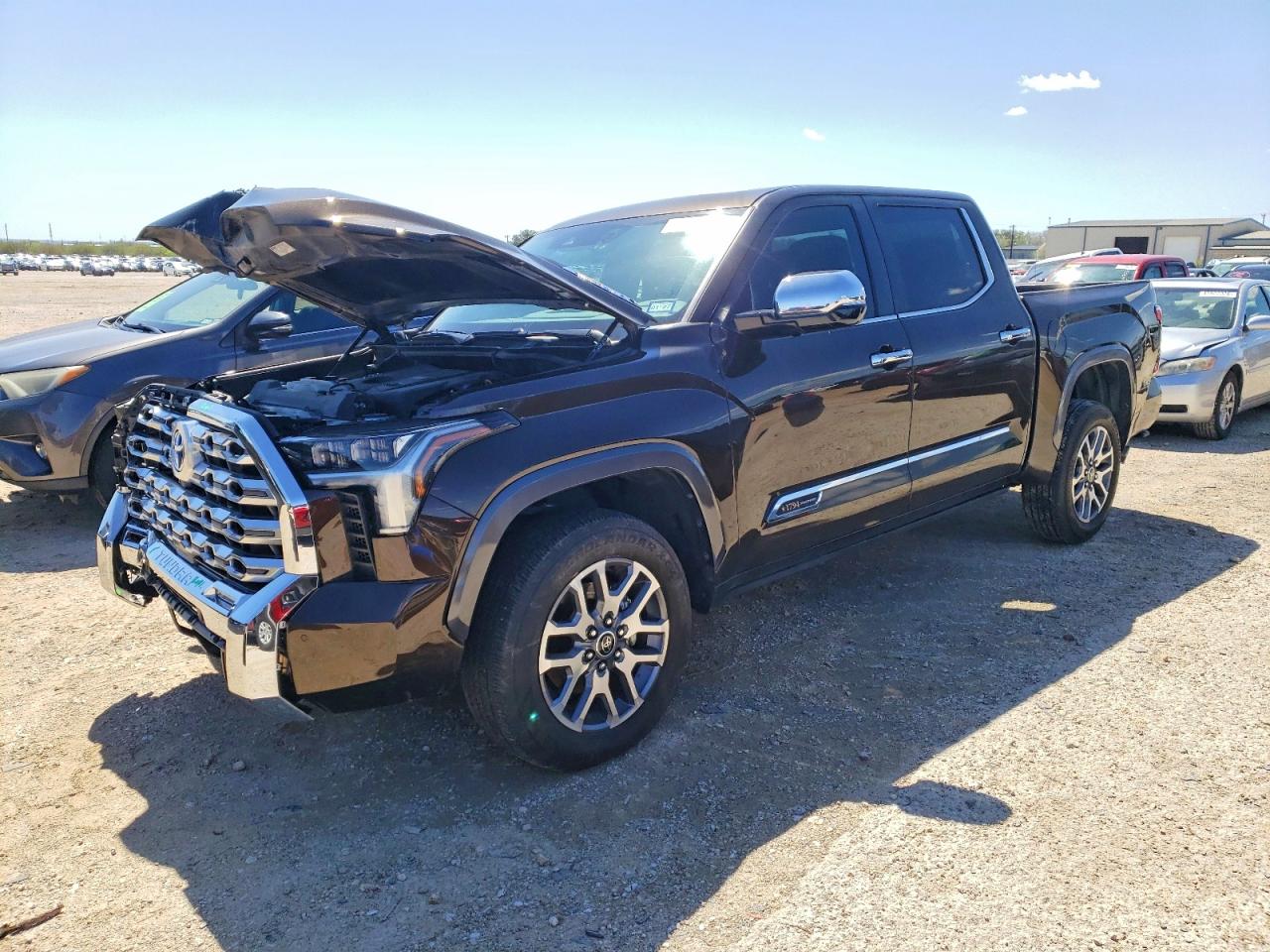 2024 TOYOTA TUNDRA