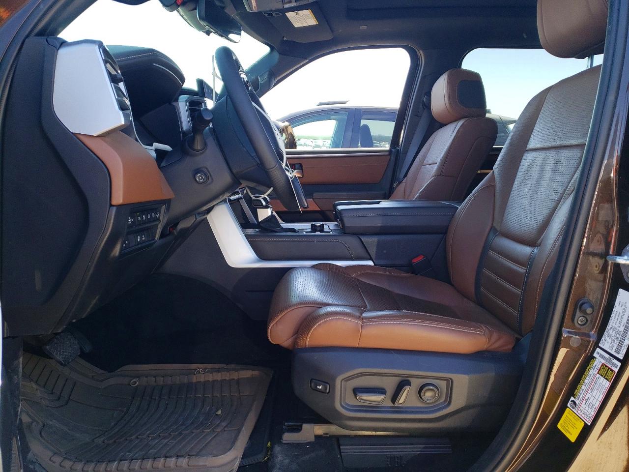 2024 TOYOTA TUNDRA 1794 EDITION HV photo 13