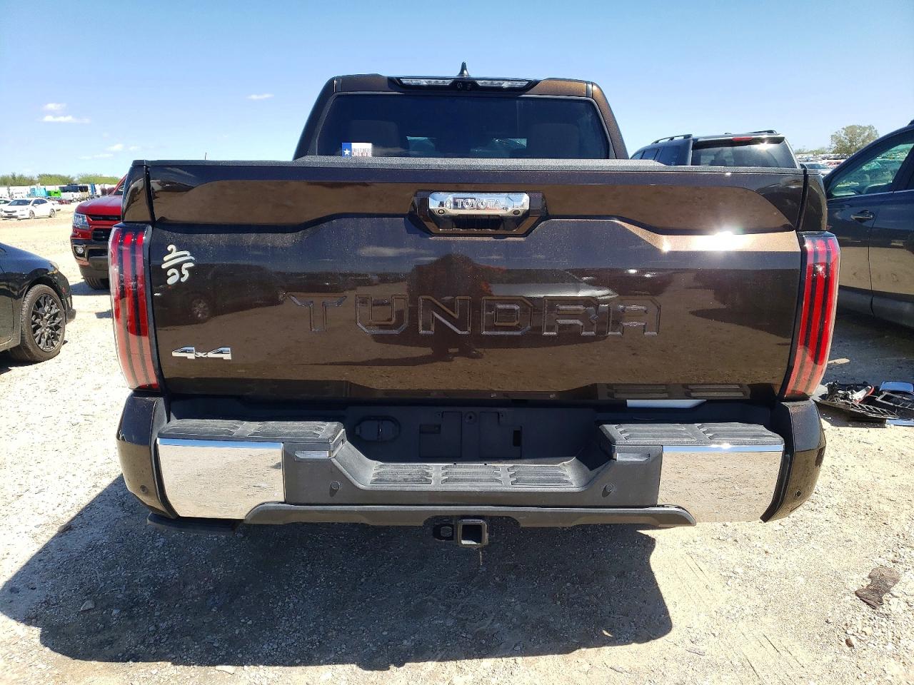 2024 TOYOTA TUNDRA 1794 EDITION HV photo 11