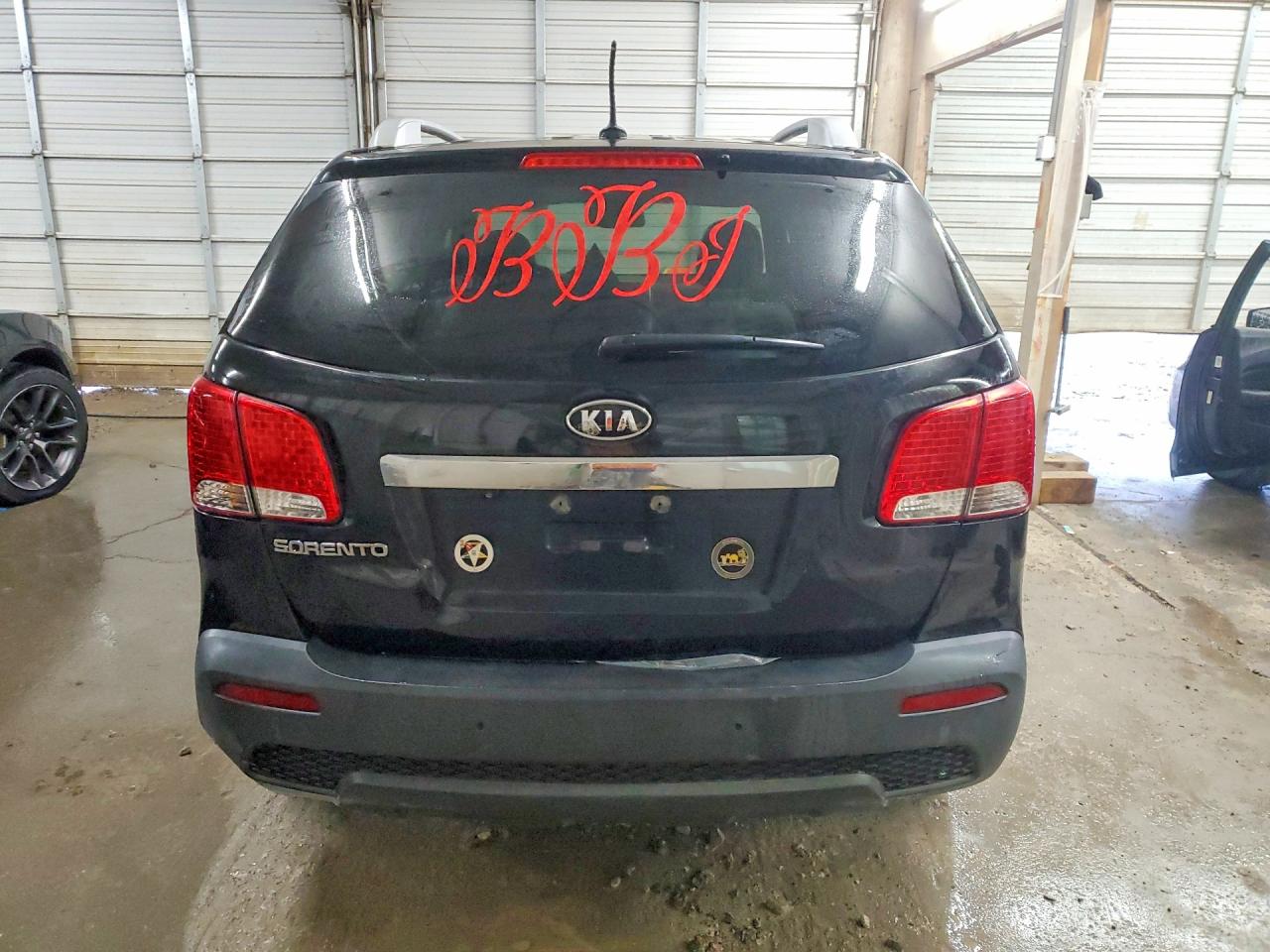 2011 KIA SORENTO LX photo 6