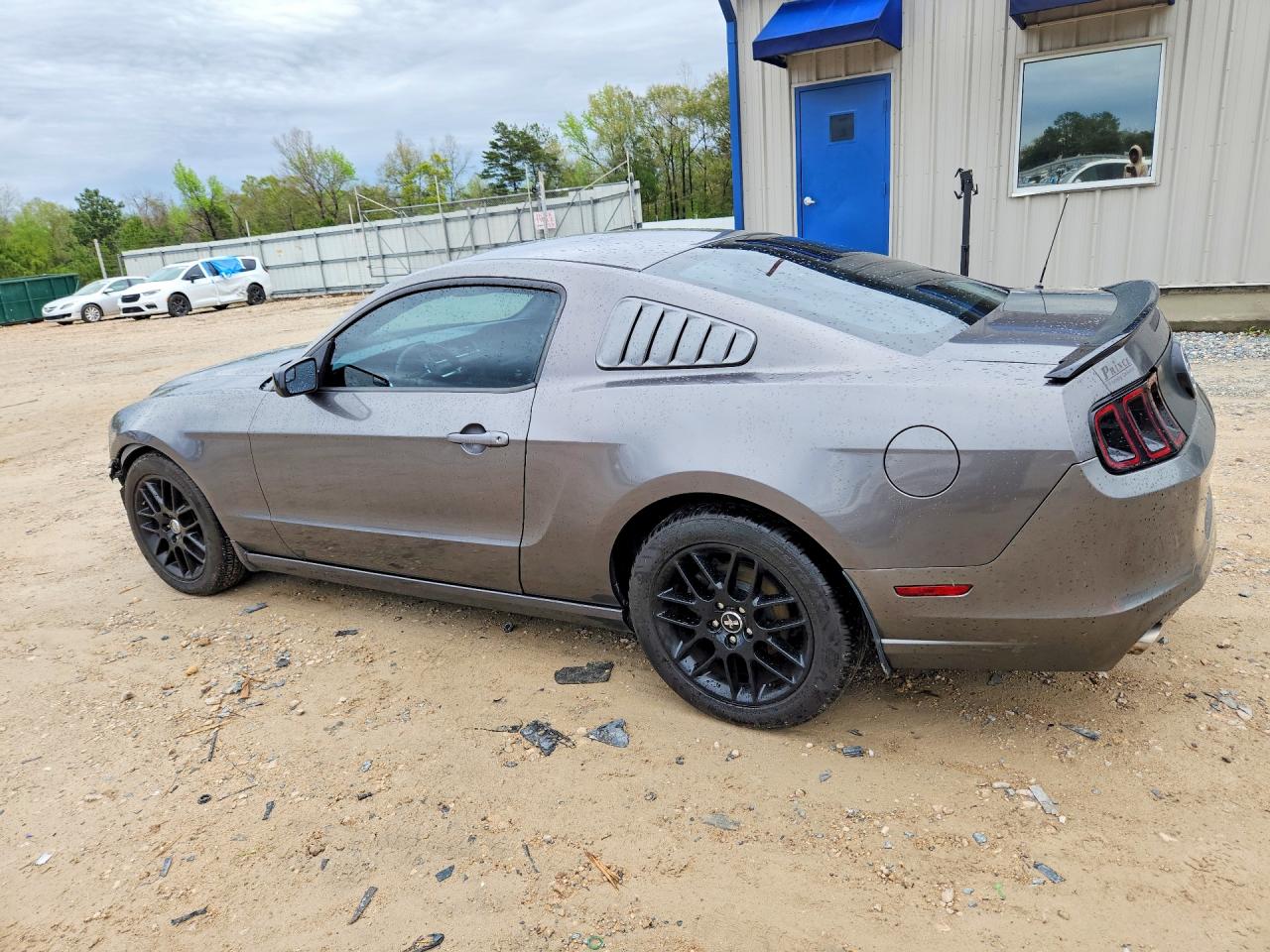 2014 FORD MUSTANG photo 4