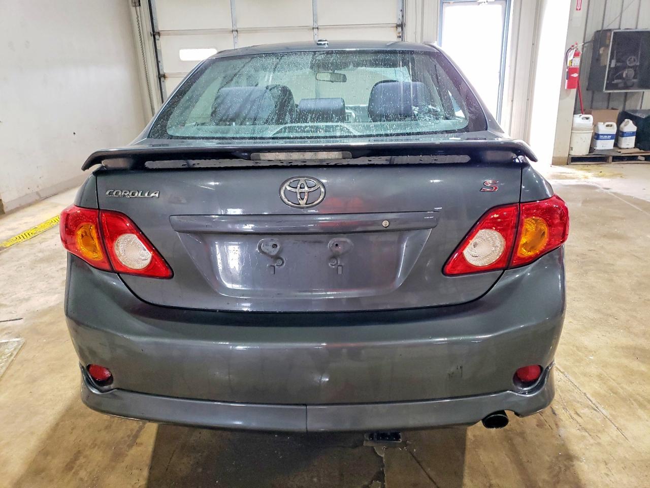 2010 TOYOTA COROLLA S photo 6