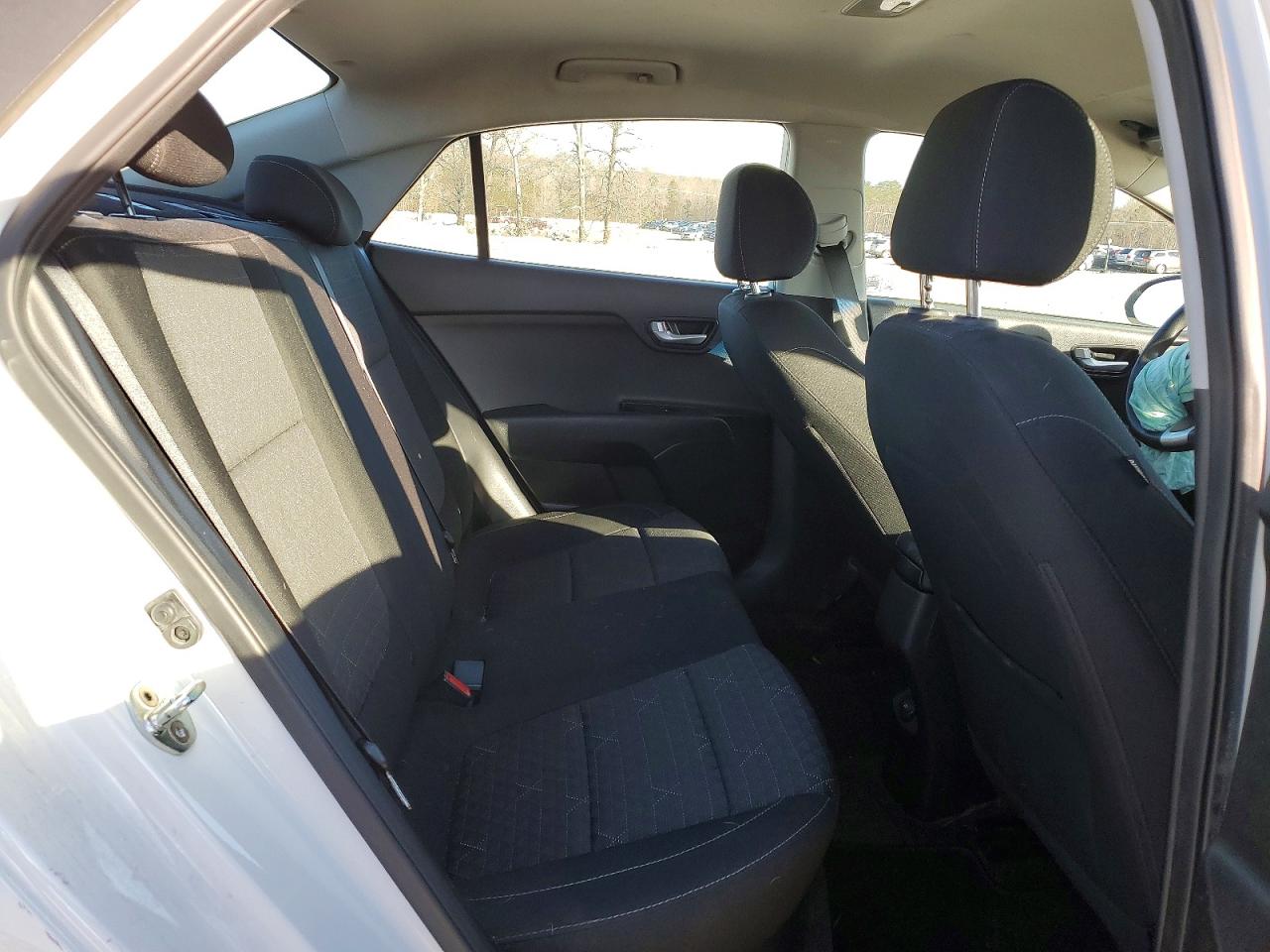 2018 KIA RIO S photo 10
