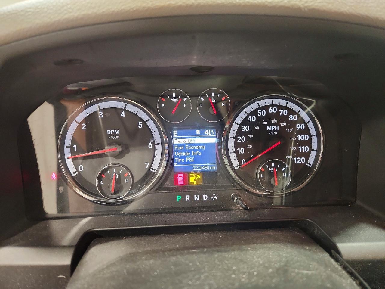 2010 DODGE RAM 1500 photo 9