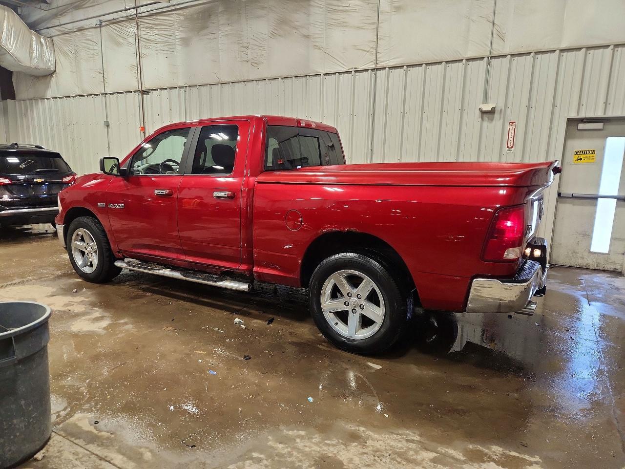 2010 DODGE RAM 1500 photo 2