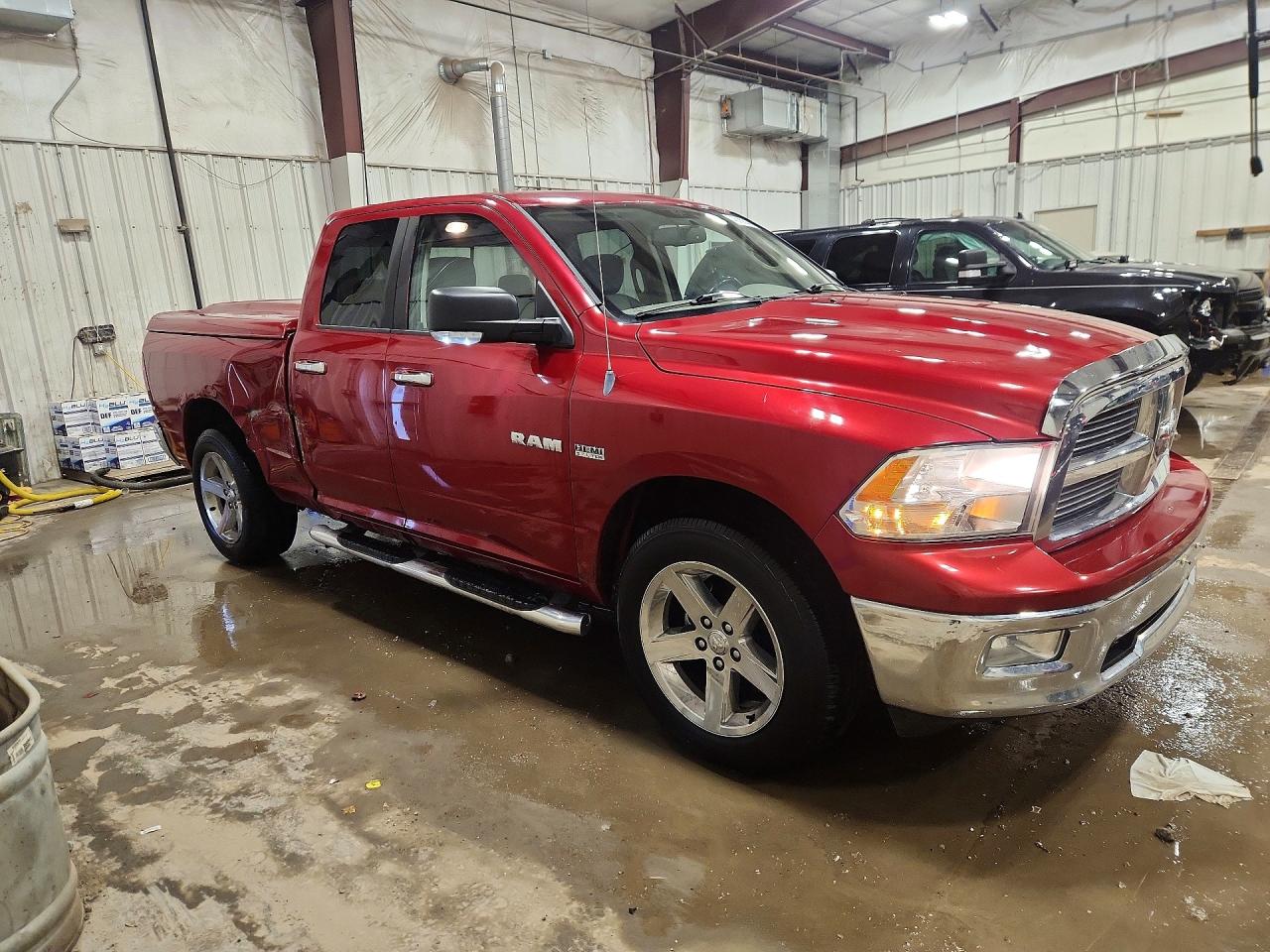 2010 DODGE RAM 1500 photo 4
