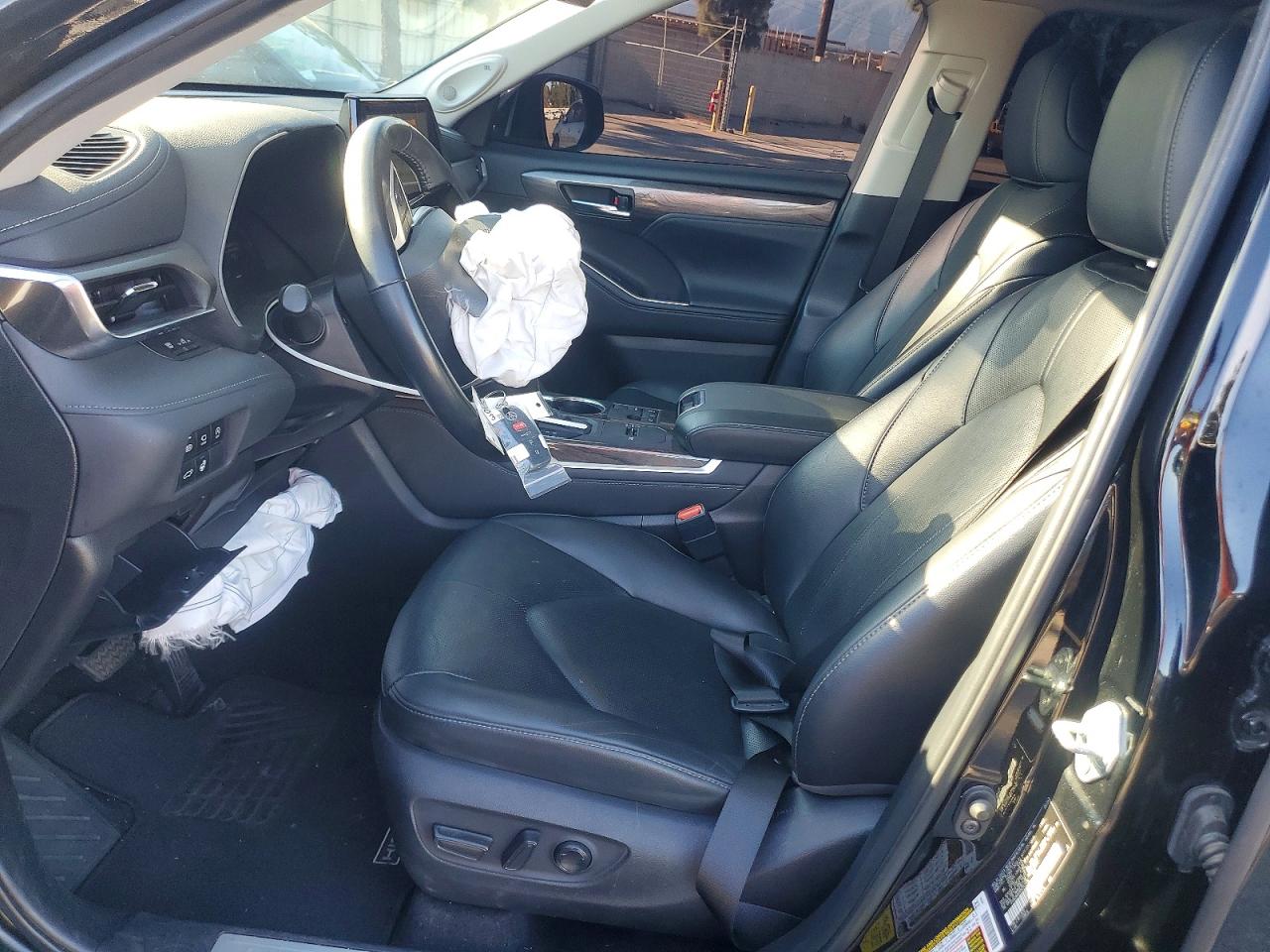2024 TOYOTA HIGHLANDER LIMITED photo 13