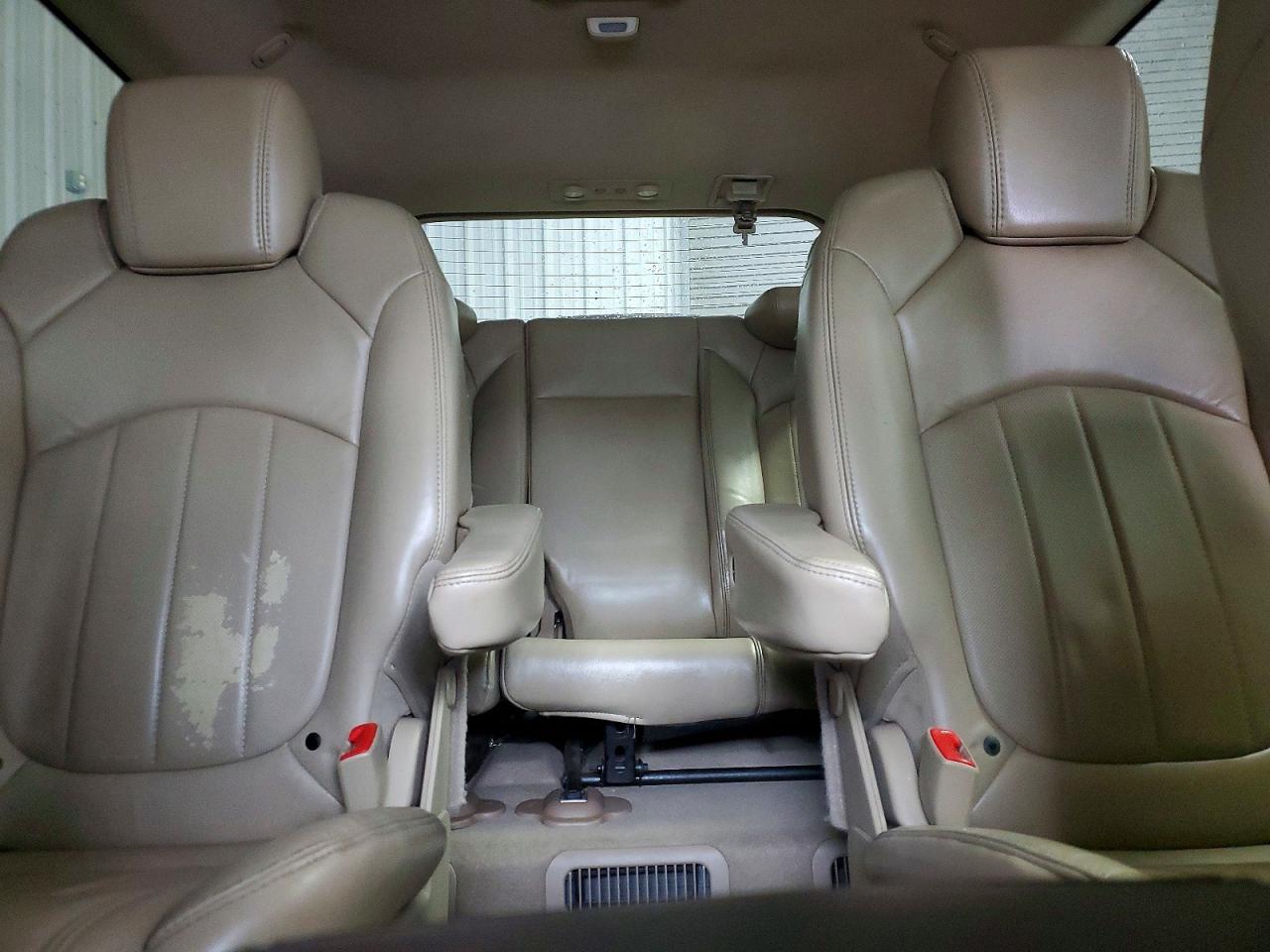 2008 BUICK ENCLAVE CXL photo 19