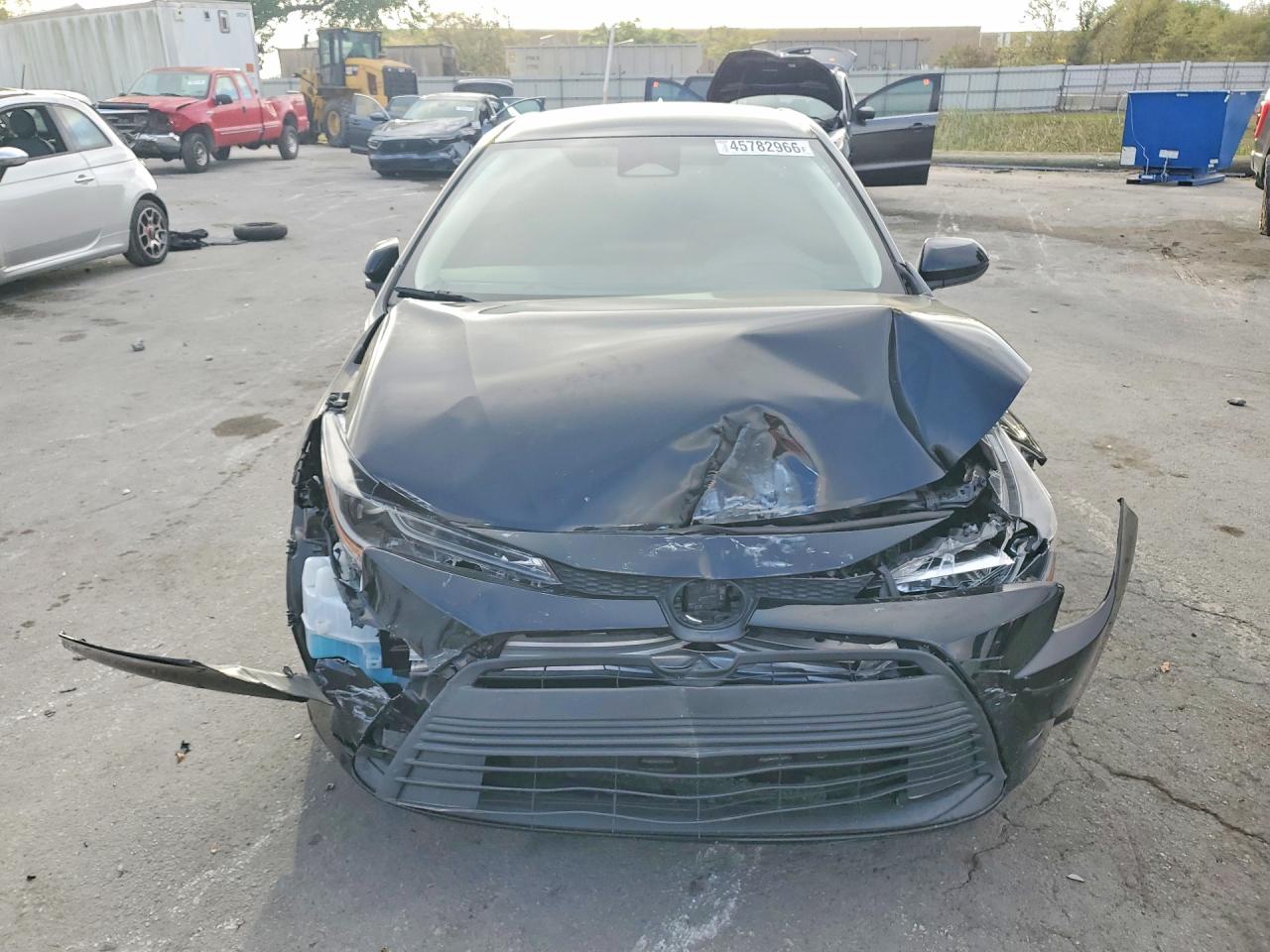 2023 TOYOTA COROLLA LE photo 9