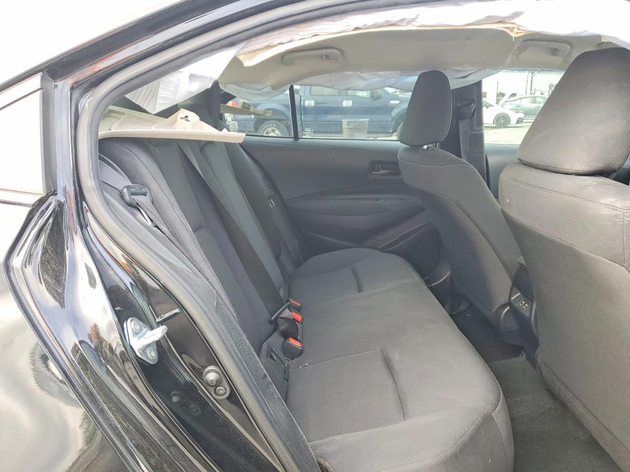 2023 TOYOTA COROLLA LE photo 19