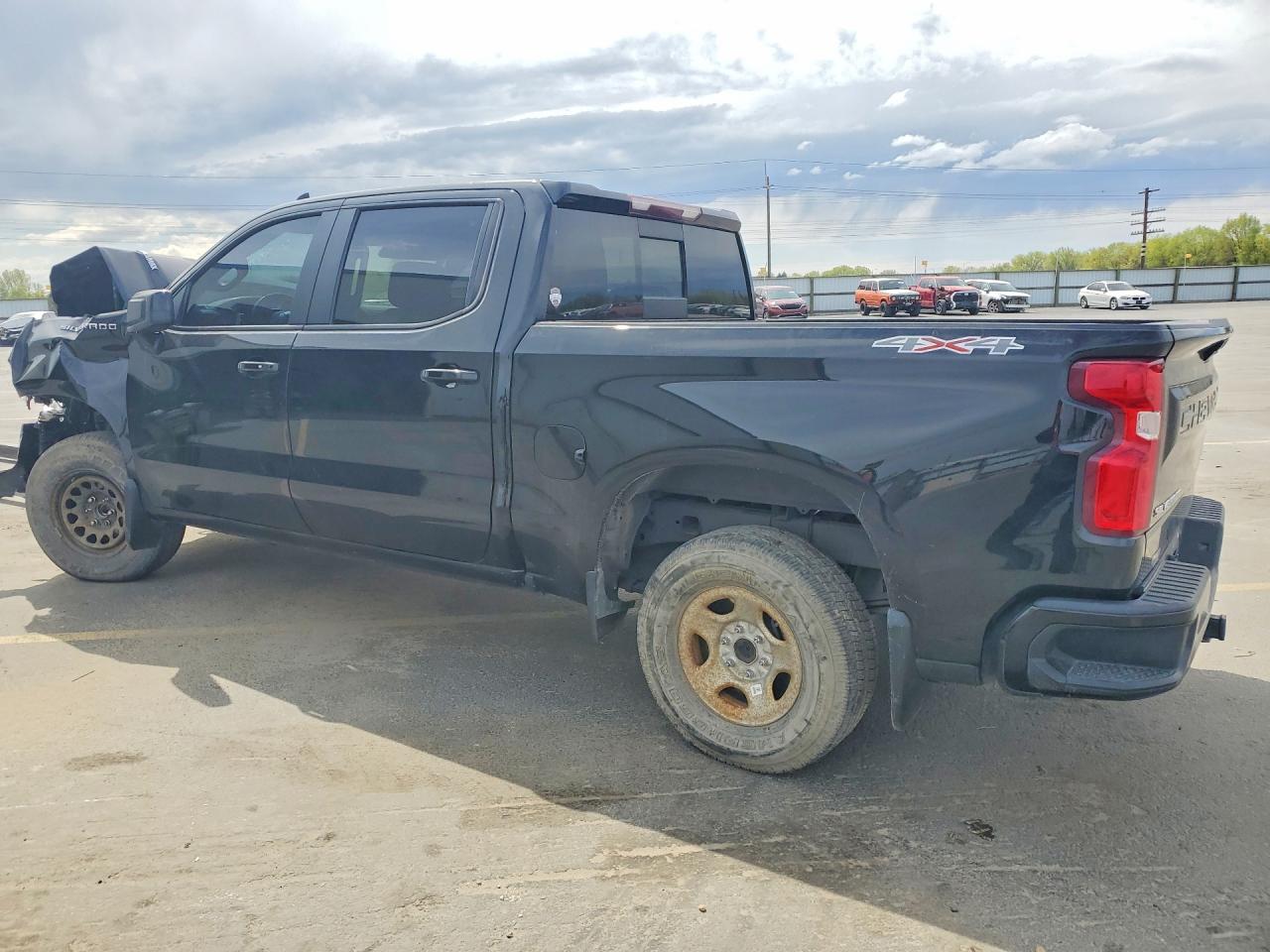 2020 CHEVROLET SILVERADO K1500 RST photo 3
