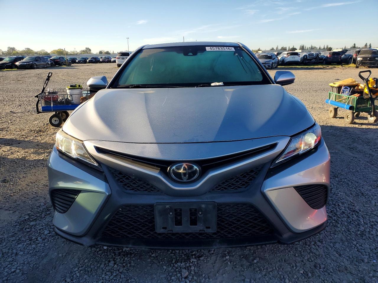 2019 TOYOTA CAMRY SE photo 13