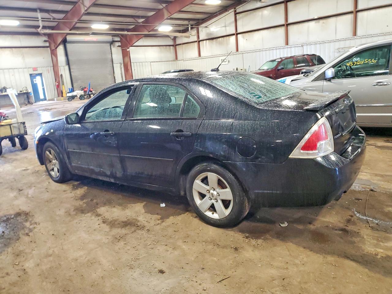 2009 FORD FUSION SE photo 3