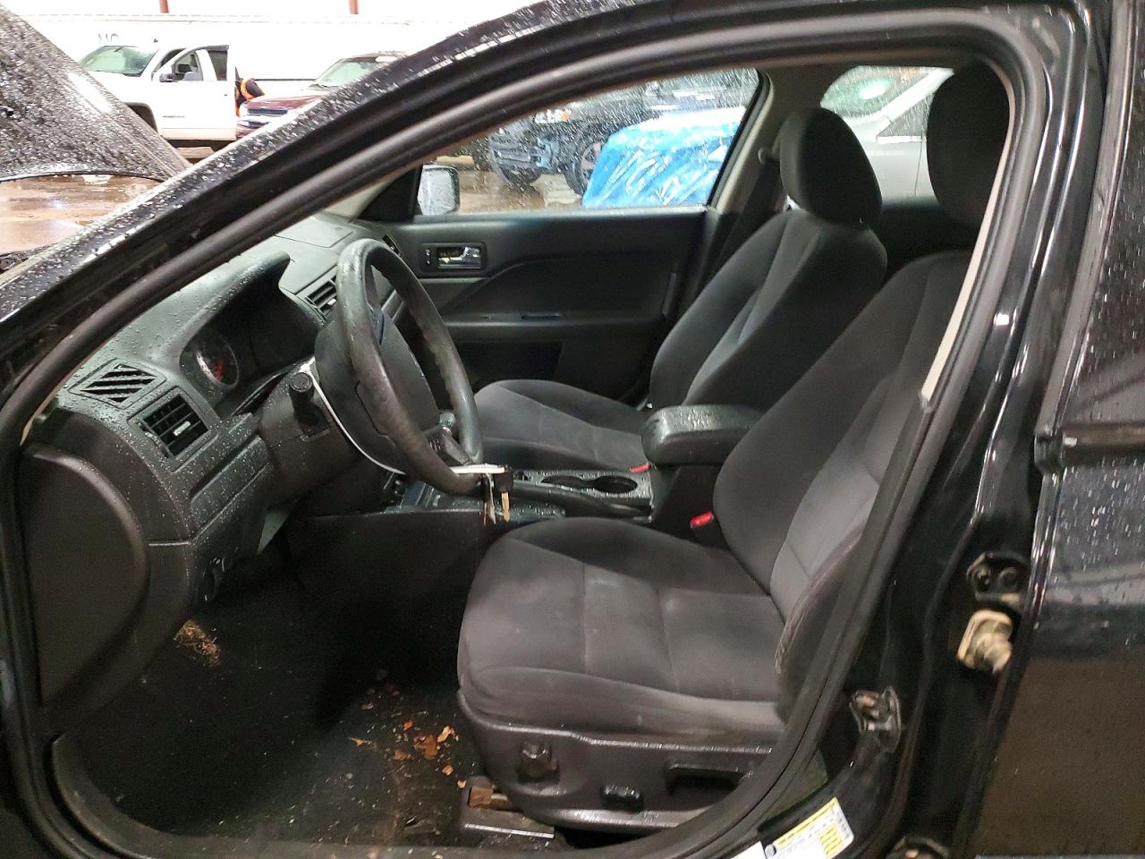 2009 FORD FUSION SE photo 13