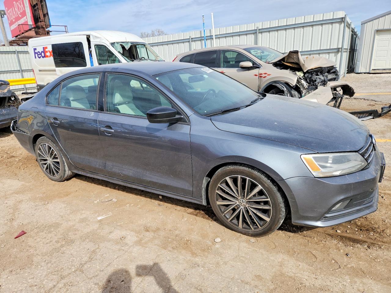 2016 VOLKSWAGEN JETTA photo 7