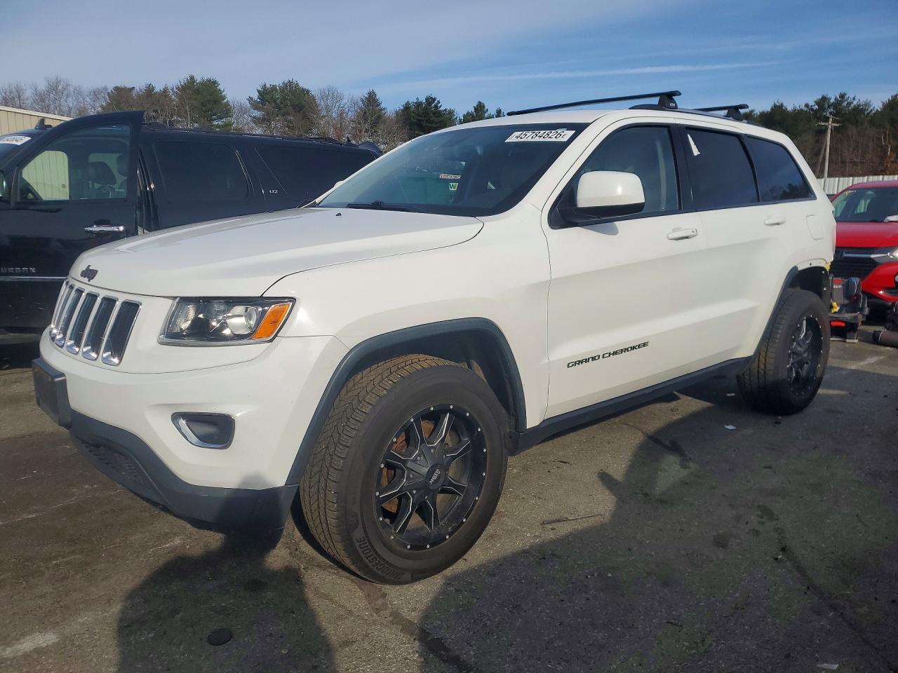 2015 JEEP GRAND CHEROKEE LAREDO photo 2