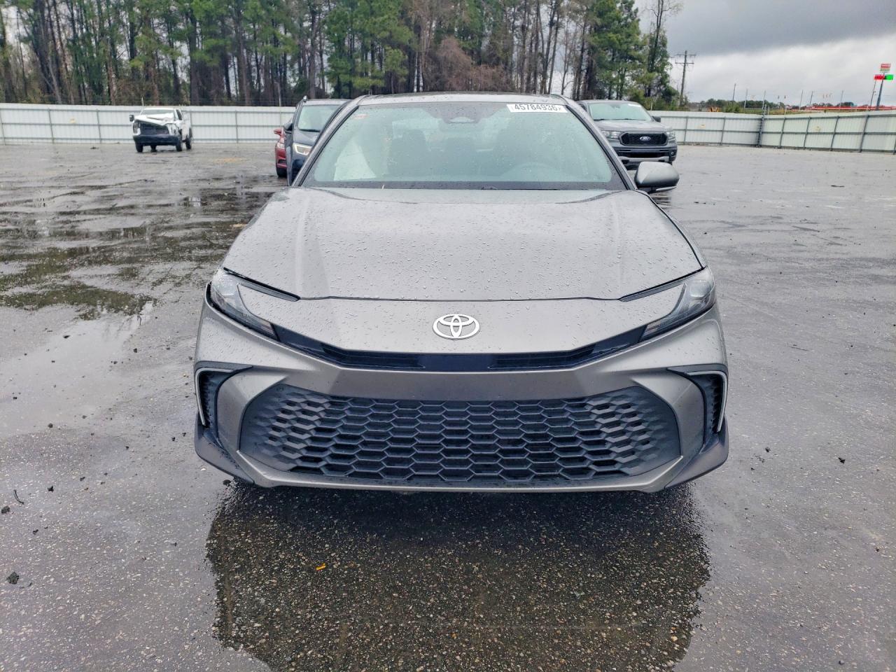 2025 TOYOTA CAMRY SE photo 9