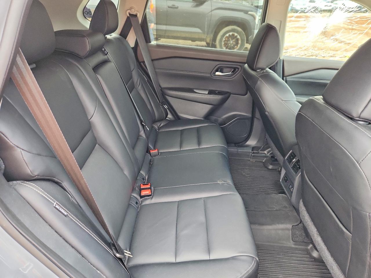 2023 NISSAN ROGUE SL photo 11