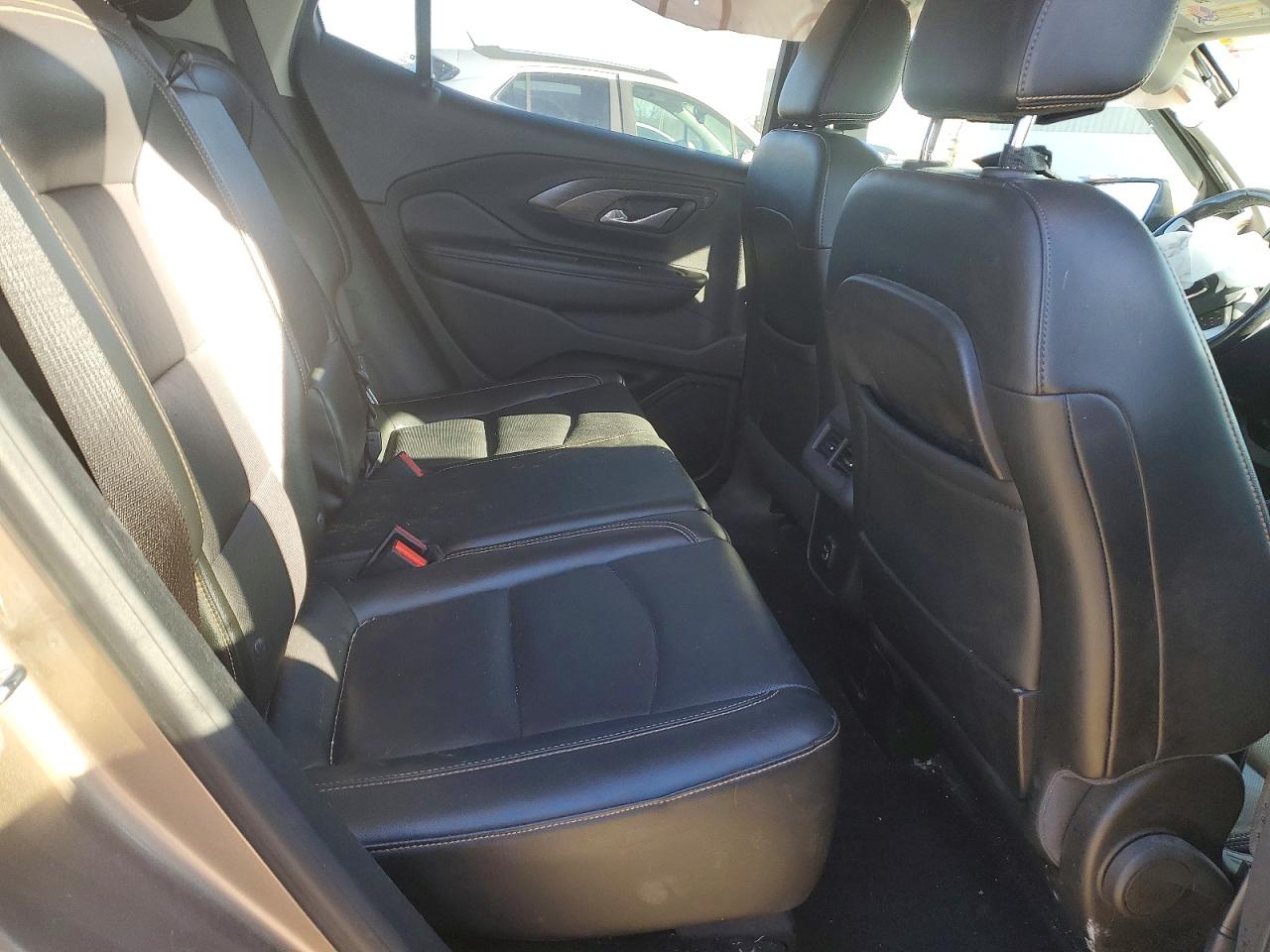 2018 GMC TERRAIN SLT photo 21