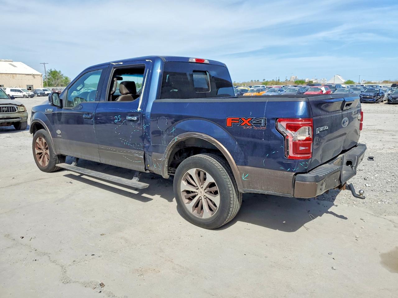 2015 FORD F150 SUPERCREW photo 2