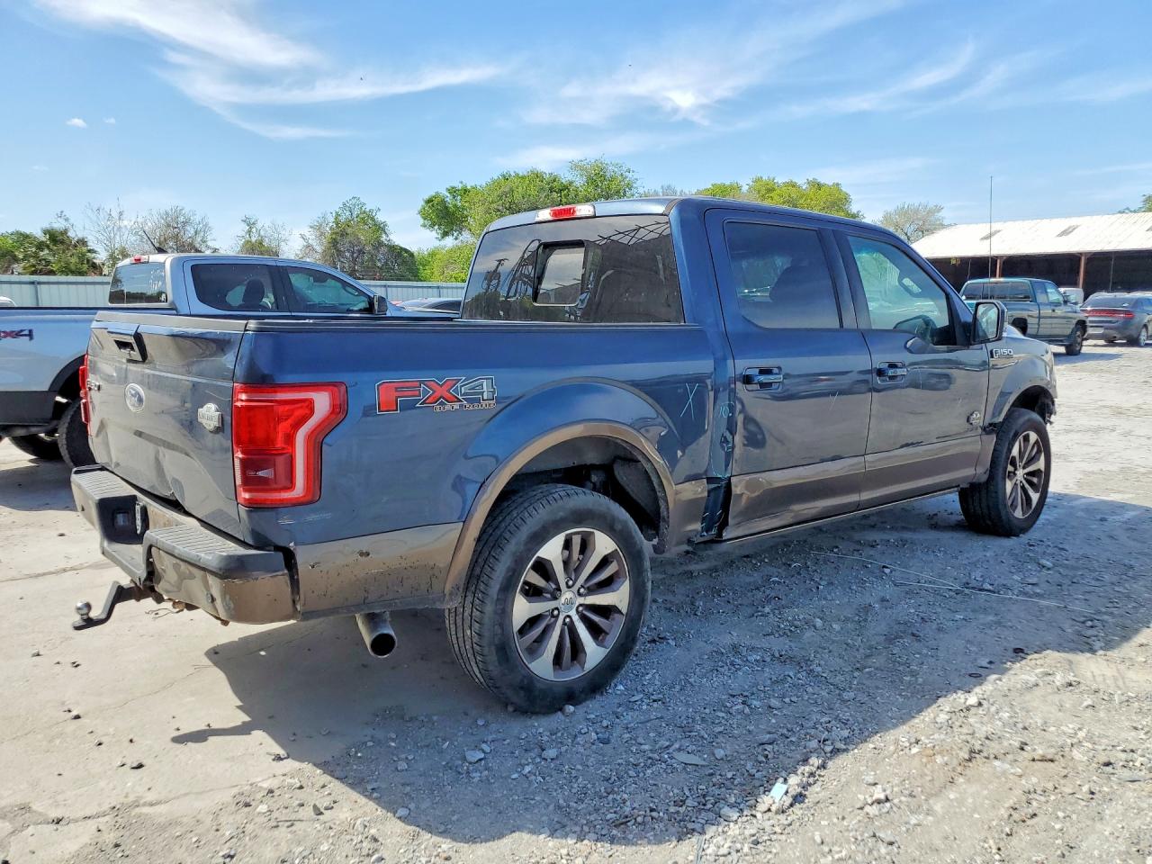 2015 FORD F150 SUPERCREW photo 3