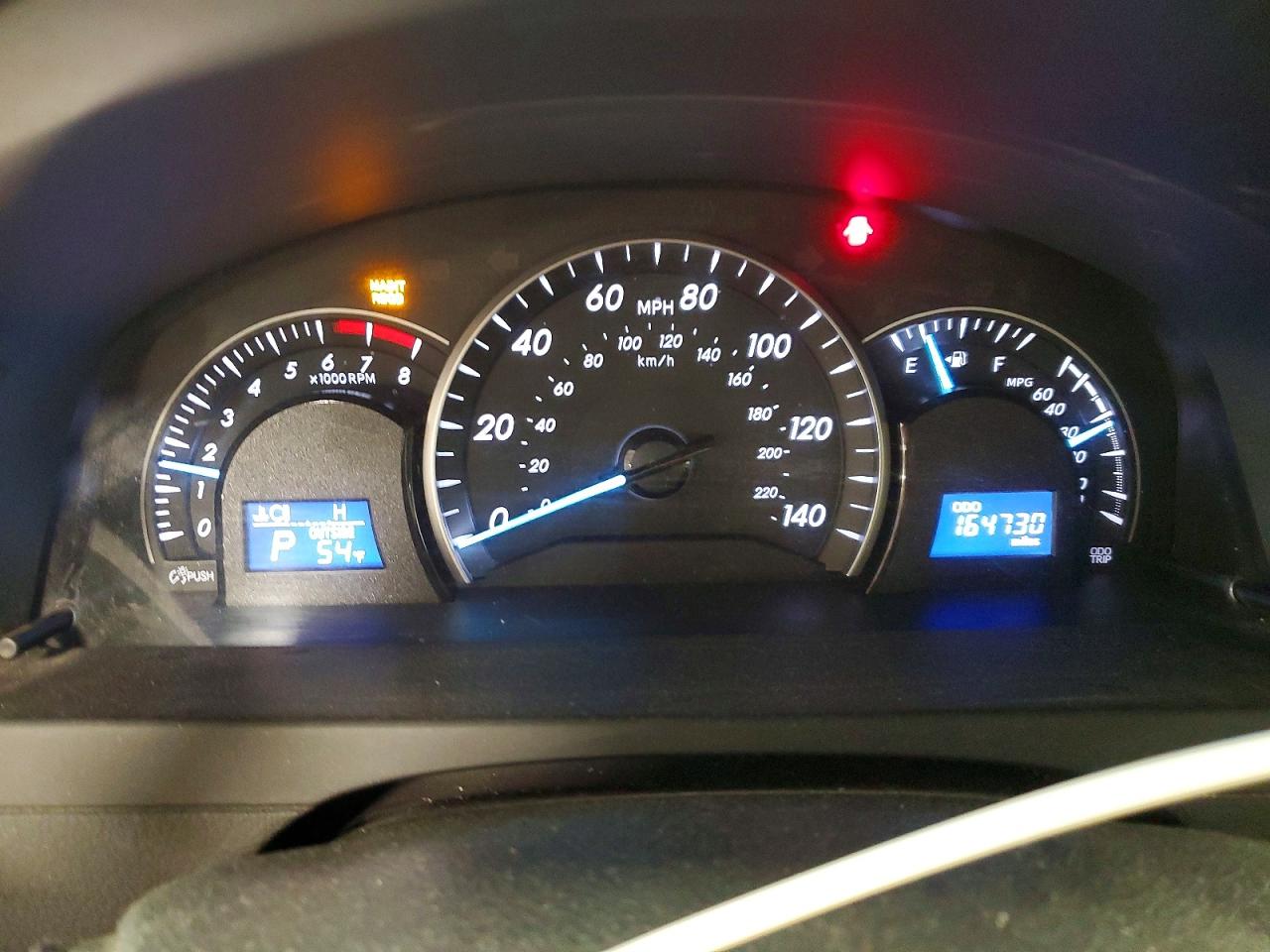 2012 TOYOTA CAMRY LE photo 17